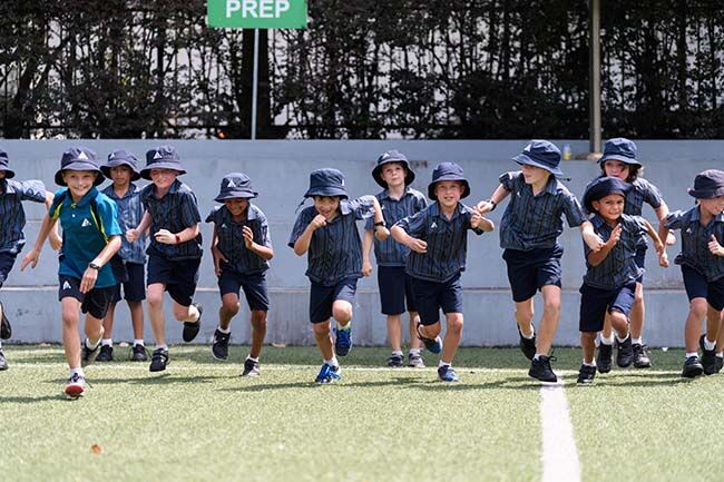 aisjunemarketingselection 0995r1 16490 compressed c8bdc2eaad950ead068ec4d414009c37